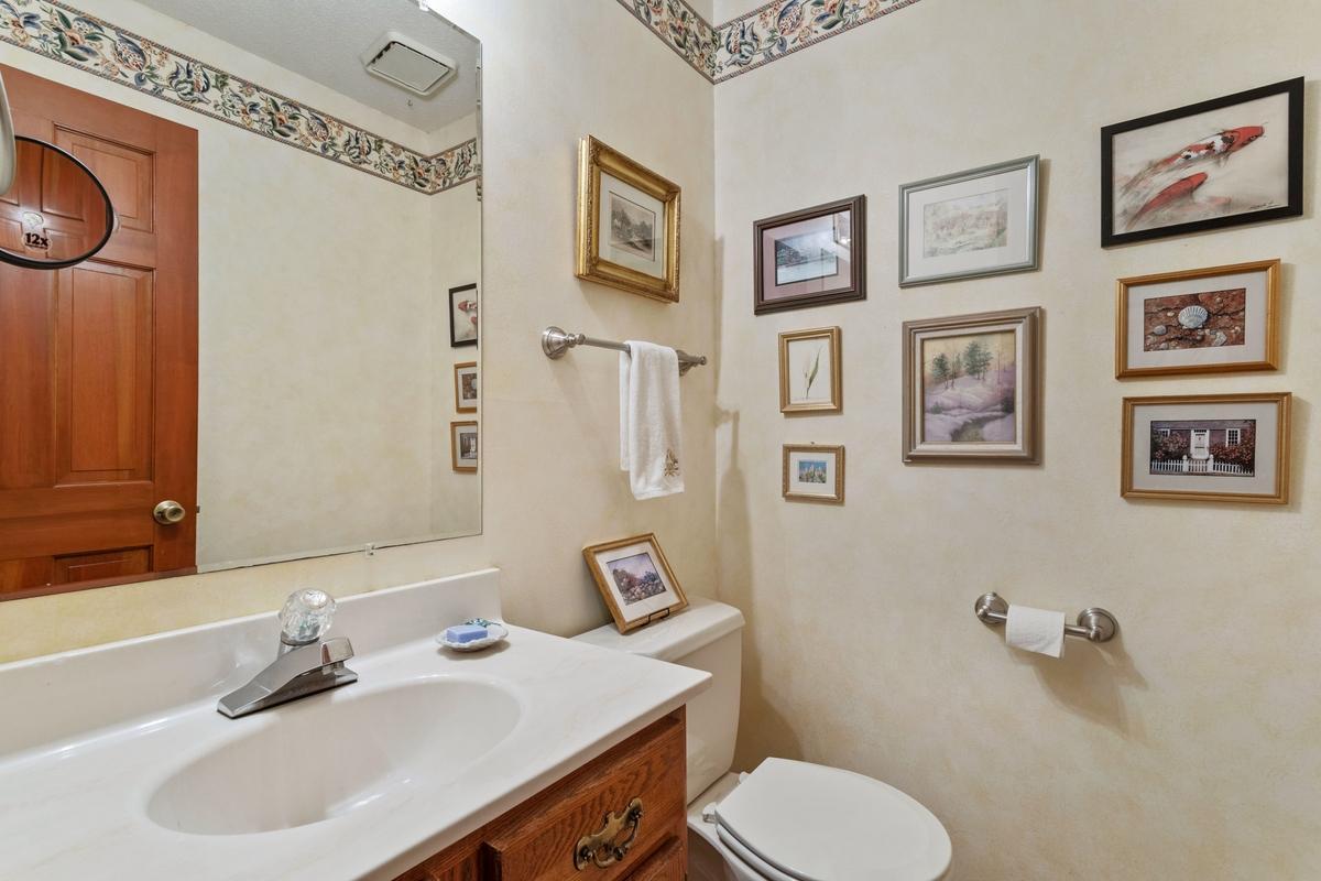 1/2 Bath main level