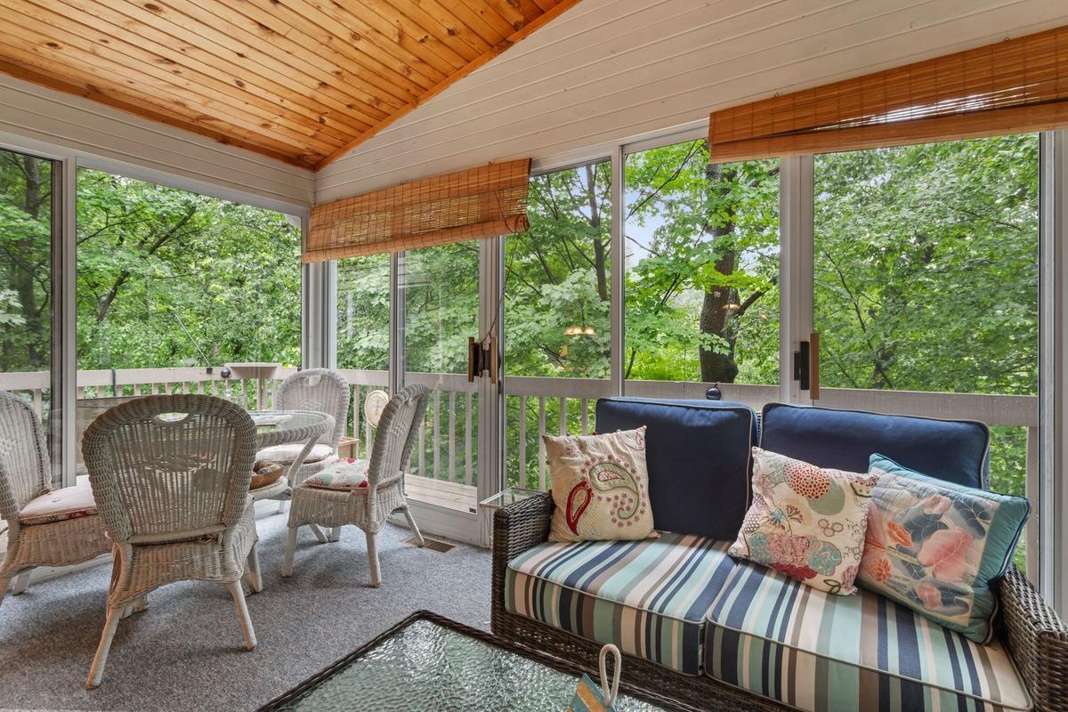 Porch with vaulted ceiling