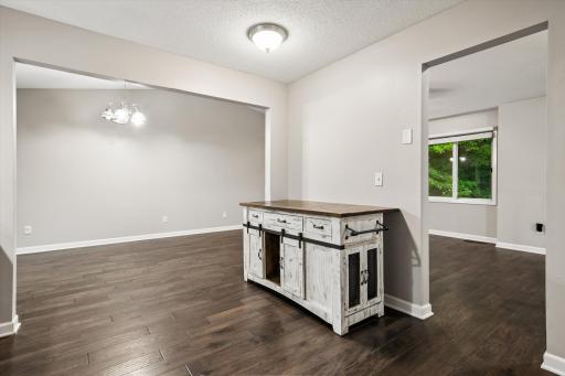 9319 173rd Street W, Lakeville, MN 55044
