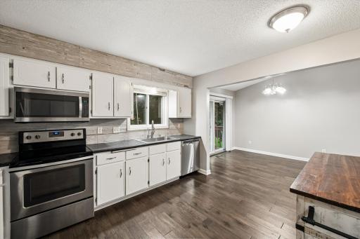 9319 173rd Street W, Lakeville, MN 55044