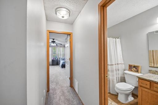 4851 Woodland Avenue, Shakopee, MN 55379