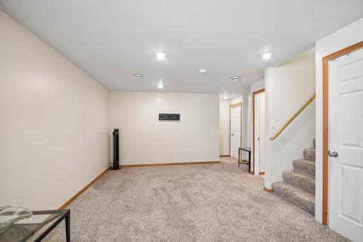 4851 Woodland Avenue, Shakopee, MN 55379