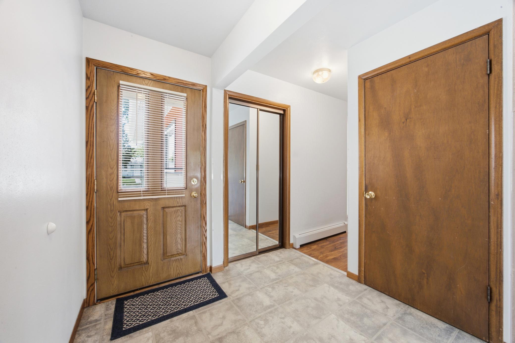 Front Door/Foyer