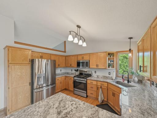 10420 256th Avenue NW, Zimmerman, MN 55398