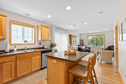 519 Pointe Court SW, Rochester, MN 55902