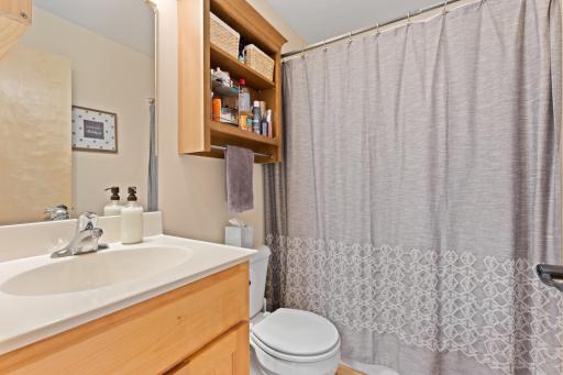 519 Pointe Court SW, Rochester, MN 55902
