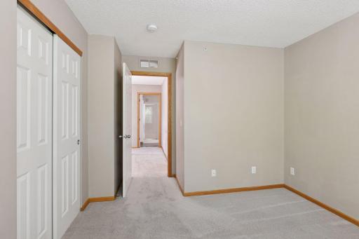 5075 N Holly Lane, 8, Plymouth, MN 55446