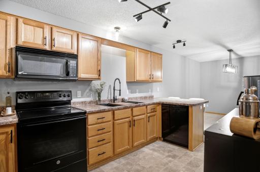 8854 Spring Lane, Saint Paul, MN 55125