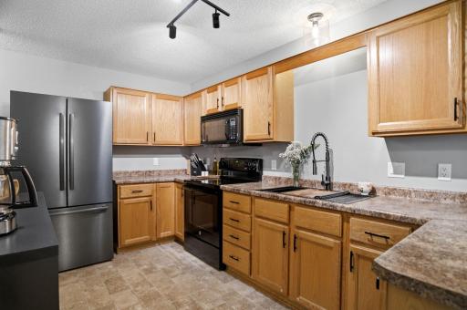8854 Spring Lane, Saint Paul, MN 55125