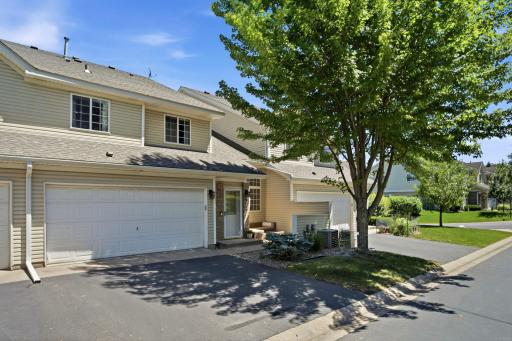 8854 Spring Lane, Saint Paul, MN 55125