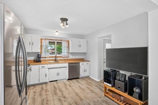 9626 Wellington Lane N, Maple Grove, MN 55369