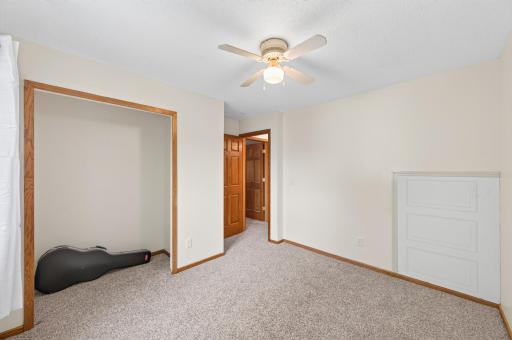 9626 Wellington Lane N, Maple Grove, MN 55369