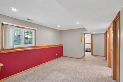 9626 Wellington Lane N, Maple Grove, MN 55369
