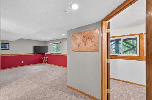 9626 Wellington Lane N, Maple Grove, MN 55369