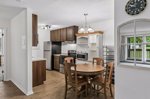 14630 Garrett Avenue, 401, Saint Paul, MN 55124