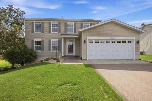 4-web-or-mls-4918_Rusten_Rd_Eagan_MN_002.jpg