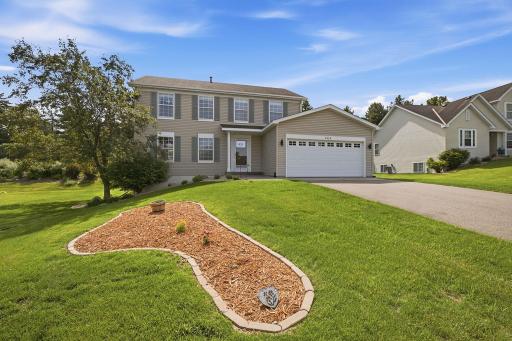 1-web-or-mls-4918_Rusten_Rd_Eagan_MN_003.jpg