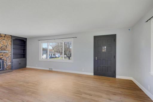 2930 Bay Street, Wayzata, MN 55391