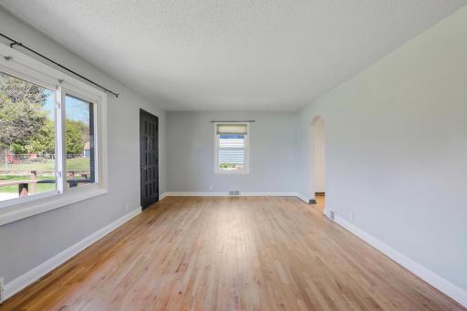 2930 Bay Street, Wayzata, MN 55391