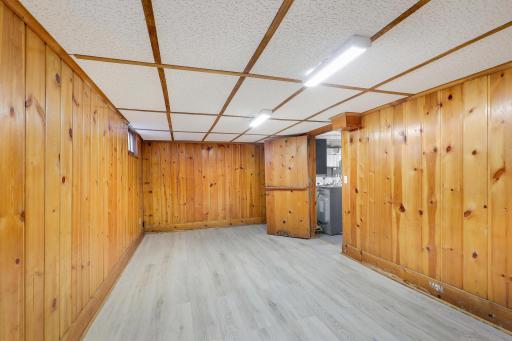 2930 Bay Street, Wayzata, MN 55391