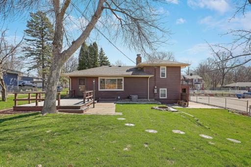 2930 Bay Street, Wayzata, MN 55391