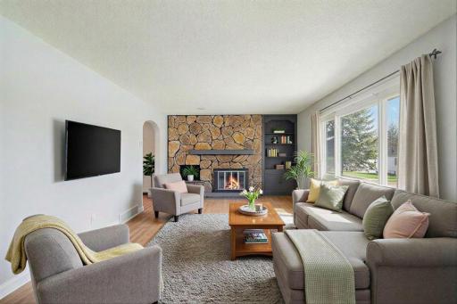 2930 Bay Street, Wayzata, MN 55391