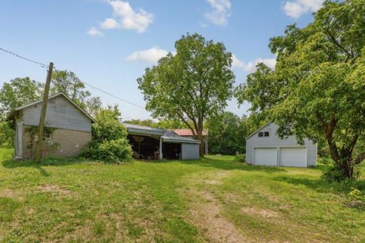 10 Sheds_garage.jpg