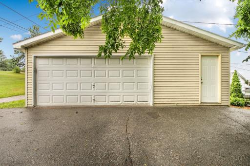 212 3rd Avenue N, Sauk Rapids, MN 56379