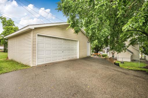 212 3rd Avenue N, Sauk Rapids, MN 56379