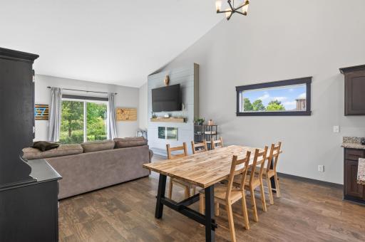 249 15th Street, Farmington, MN 55024