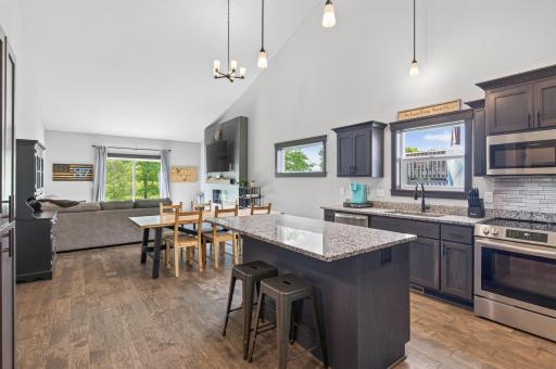 249 15th Street, Farmington, MN 55024