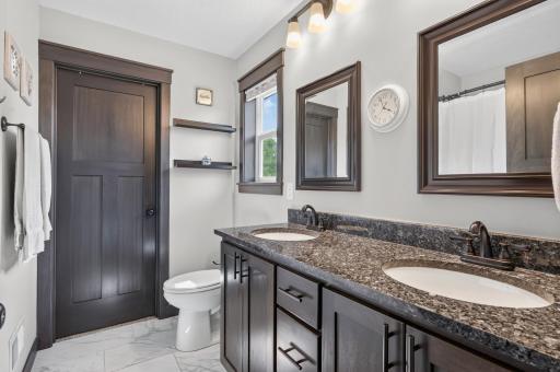 249 15th Street, Farmington, MN 55024