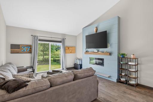 249 15th Street, Farmington, MN 55024