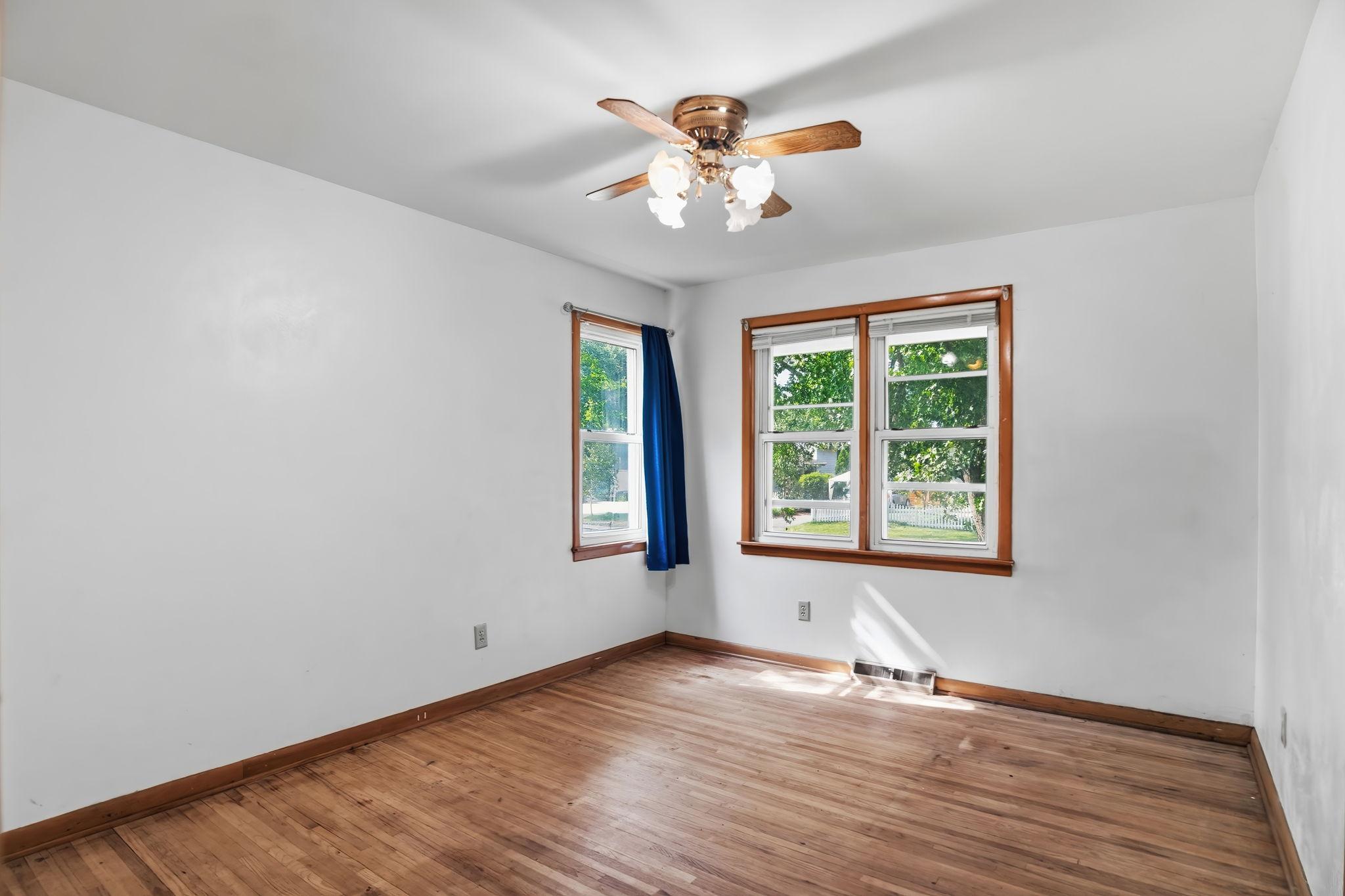 21-web-or-mls-DSC05512.jpg