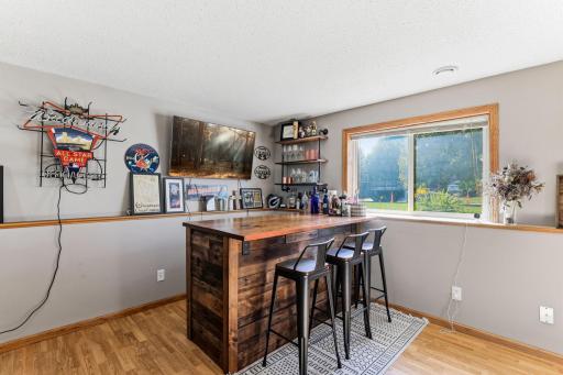 25719 Freeport Avenue, Wyoming, MN 55092