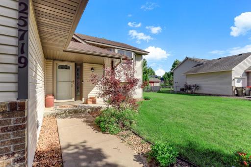 25719 Freeport Avenue, Wyoming, MN 55092
