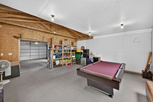 Bonus recreation space connected to the garage