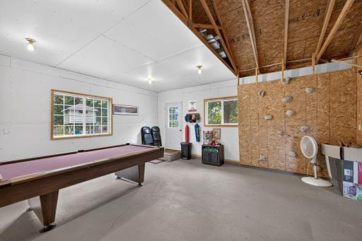 Bonus recreation space connected to the garage
