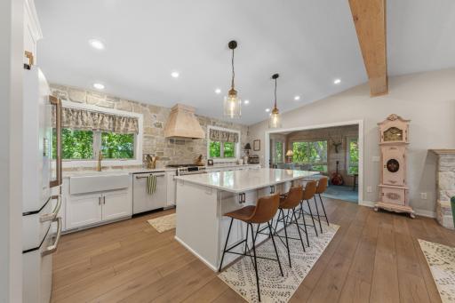 19143 Orchard Trail, Lakeville, MN 55044