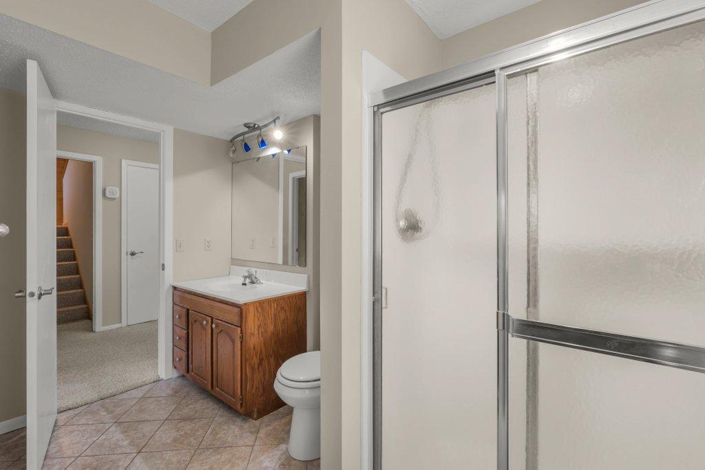 3/4 bath, lower level