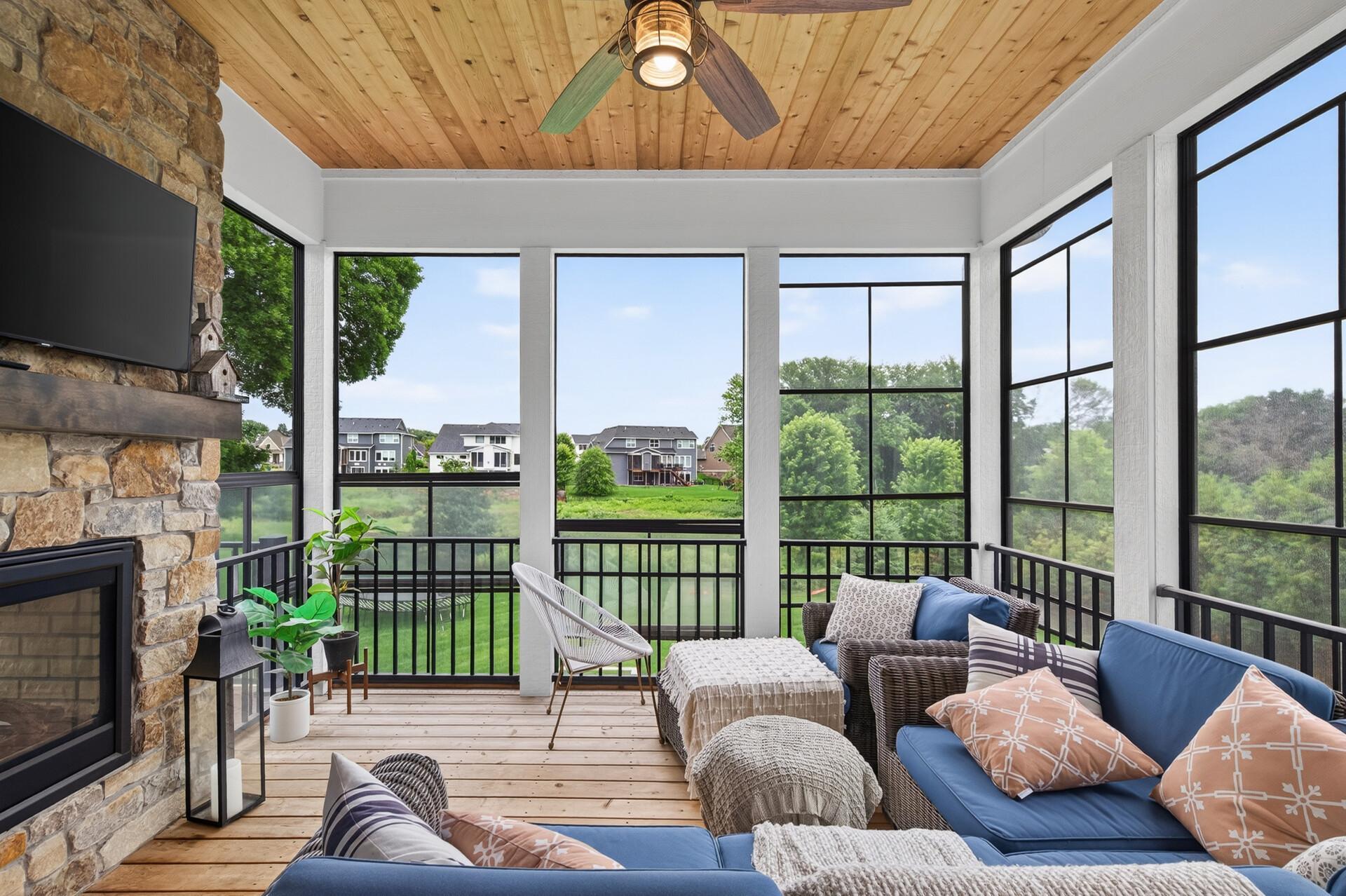 42_5925_Prestwick42_mls.jpg
