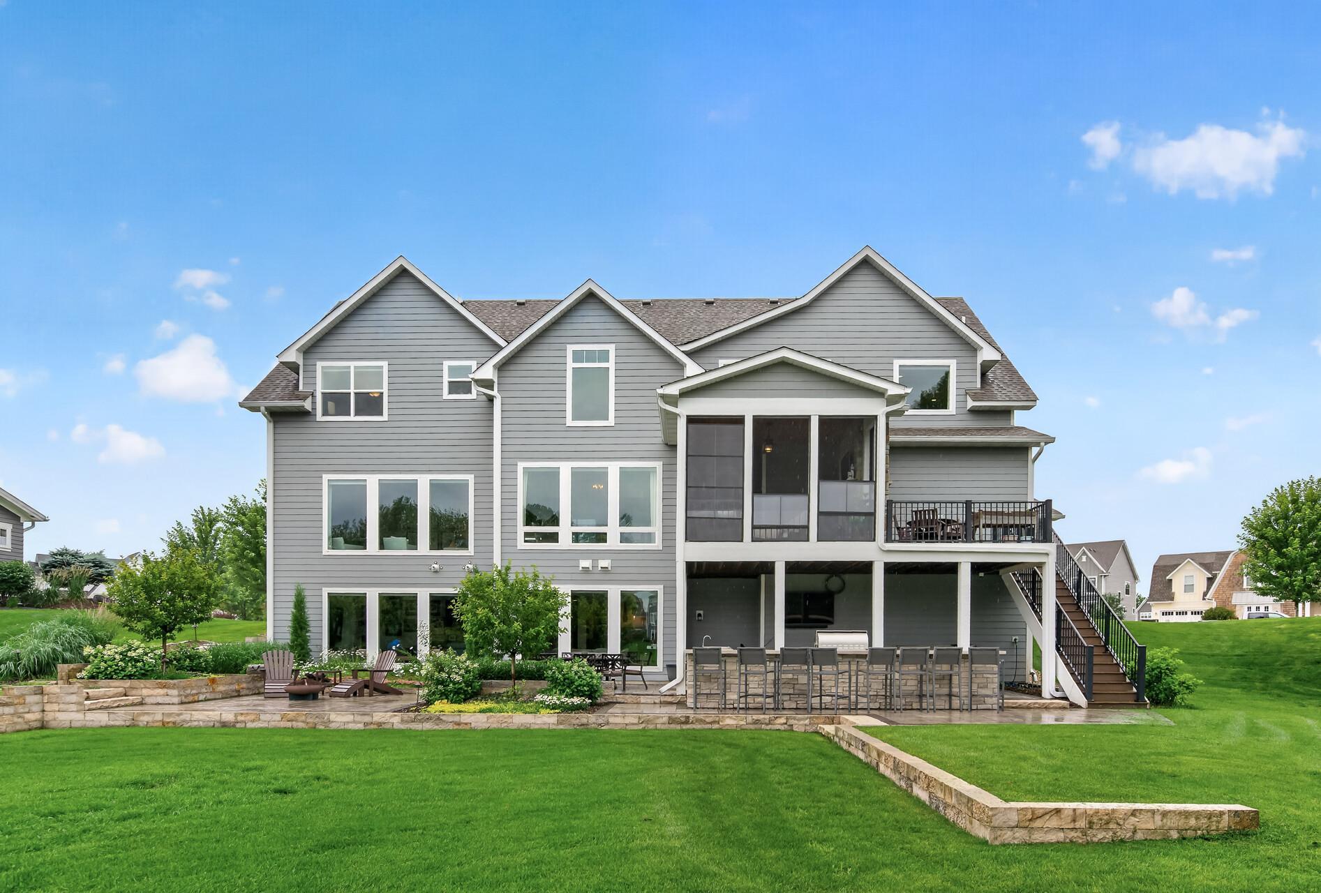 102_5925_Prestwick102_mls.jpg