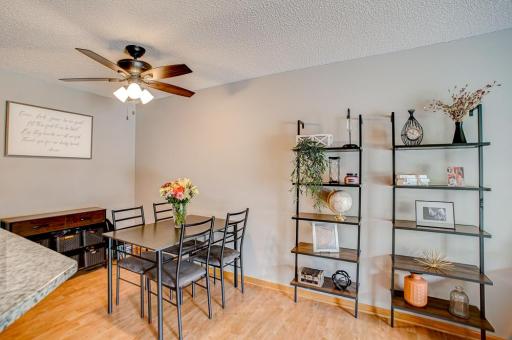 4793 Grenwich Road N, Saint Paul, MN 55128