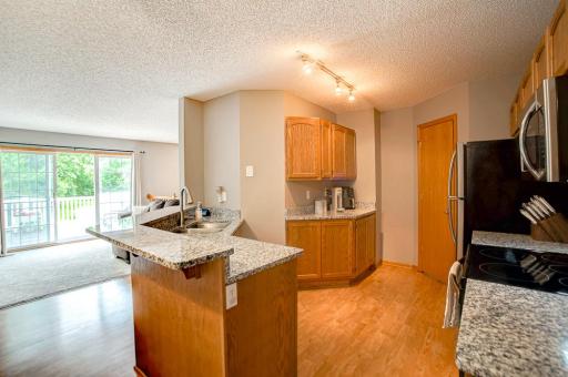 4793 Grenwich Road N, Saint Paul, MN 55128