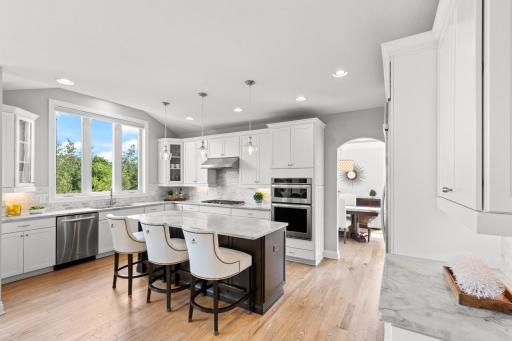 16331 Sohm Court, Eden Prairie, MN 55347