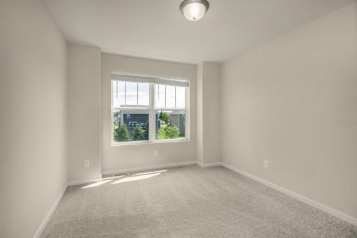 5860 156th Street W, Saint Paul, MN 55124