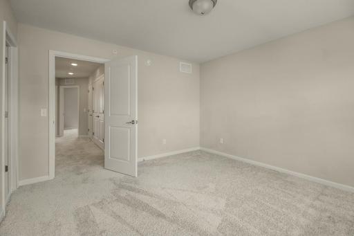5860 156th Street W, Saint Paul, MN 55124
