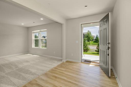 5860 156th Street W, Saint Paul, MN 55124