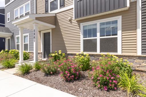 5860 156th Street W, Saint Paul, MN 55124