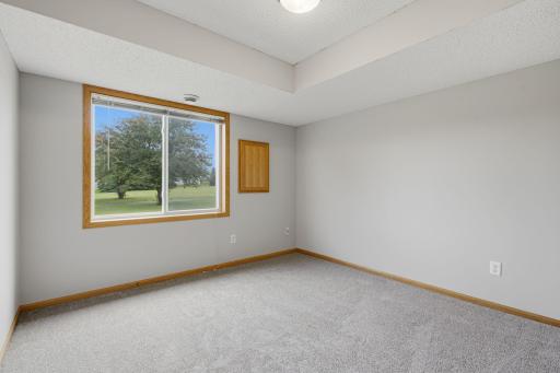 4104 Jarmann Lane, Shakopee, MN 55379